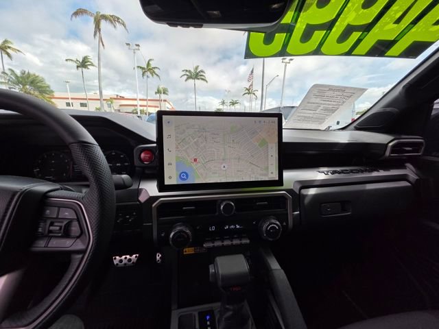 Used 2025 Toyota Tacoma 2WD Double Cab image 13