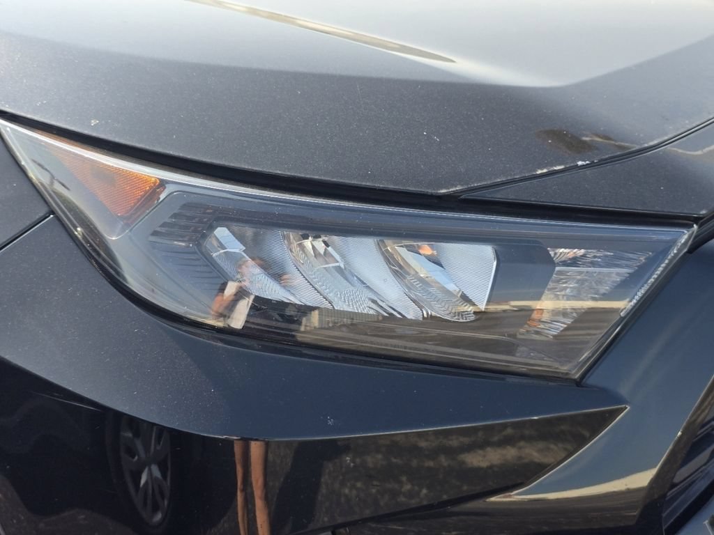 Used 2020 Toyota RAV4 LE w/ All Weather Liner Package AWD/4WD image 22