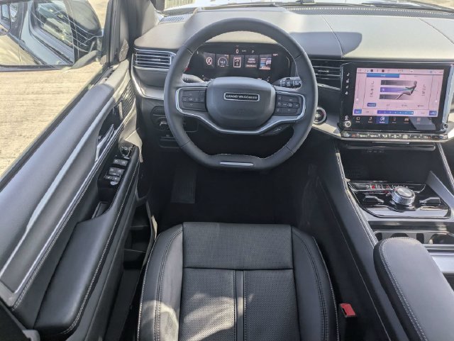 New 2026 Jeep Grand Wagoneer L Limited AWD/4WD image 16