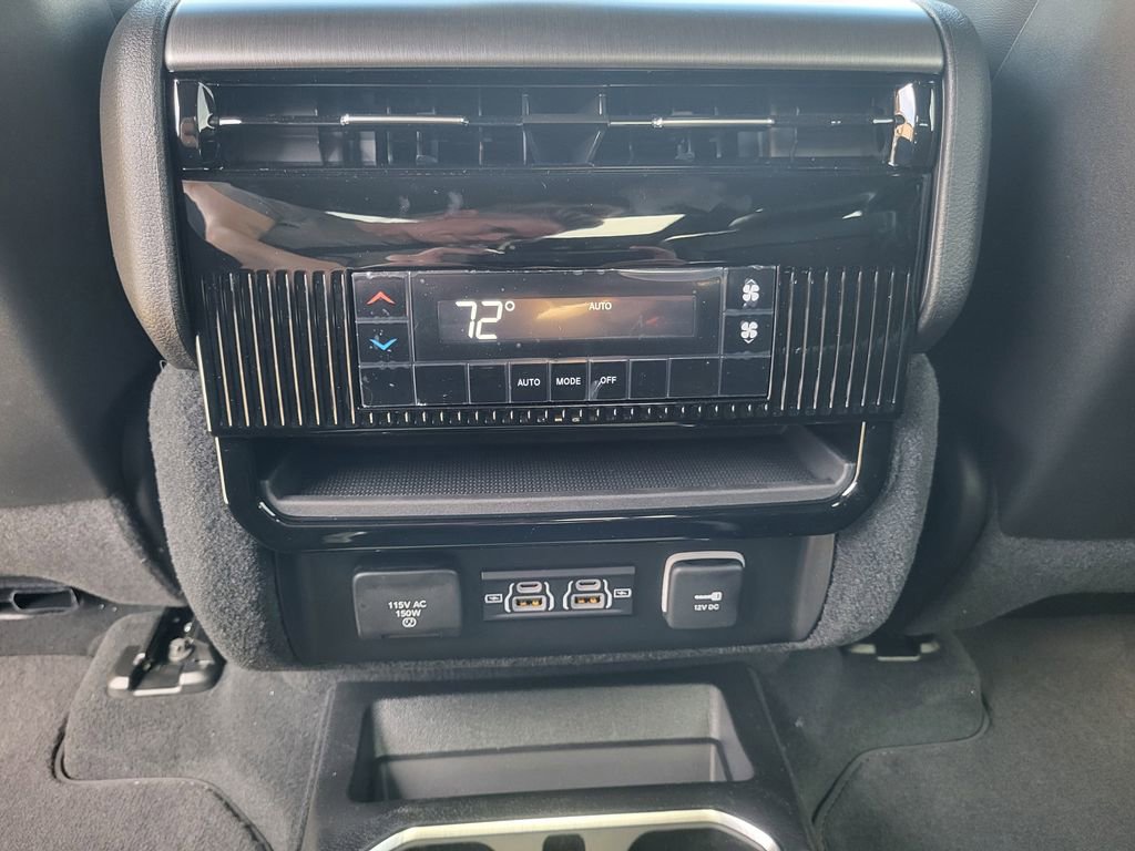 New 2026 Jeep Grand Wagoneer L 4WD image 31