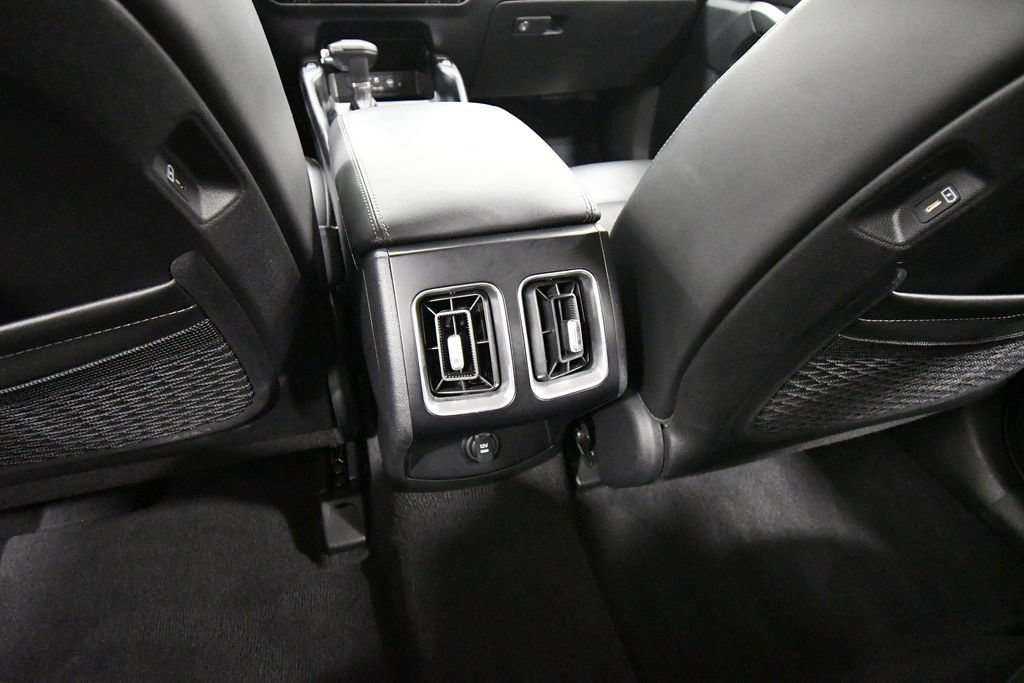 Certified 2024 Kia Sorento S AWD/4WD image 16