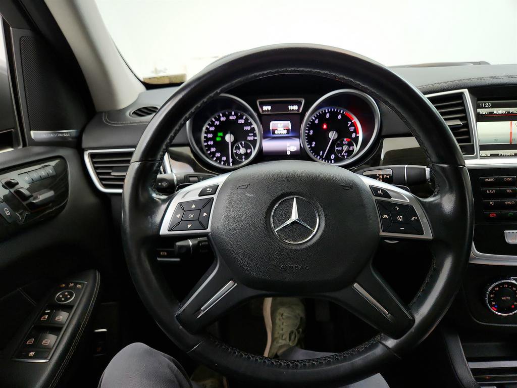Used 2016 Mercedes-Benz GL 450 4MATIC image 18