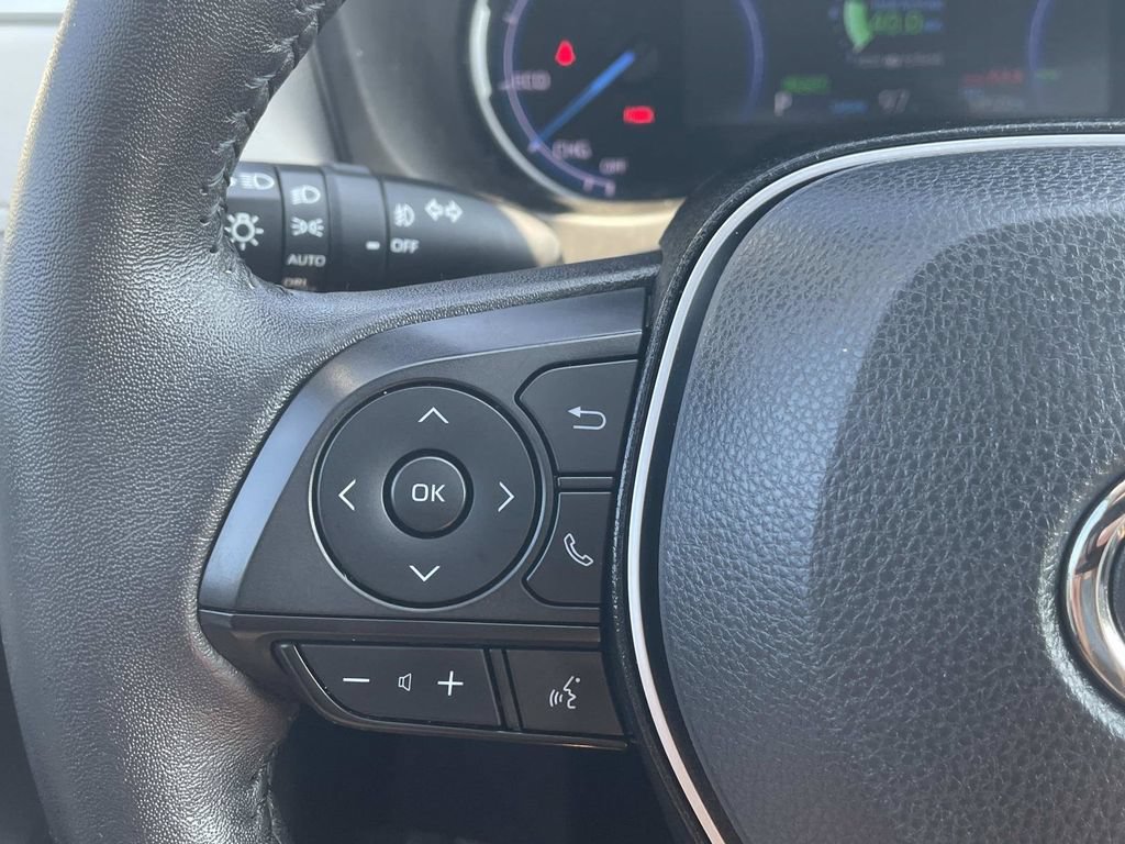 Used 2022 Toyota RAV4 Limited AWD/4WD image 31