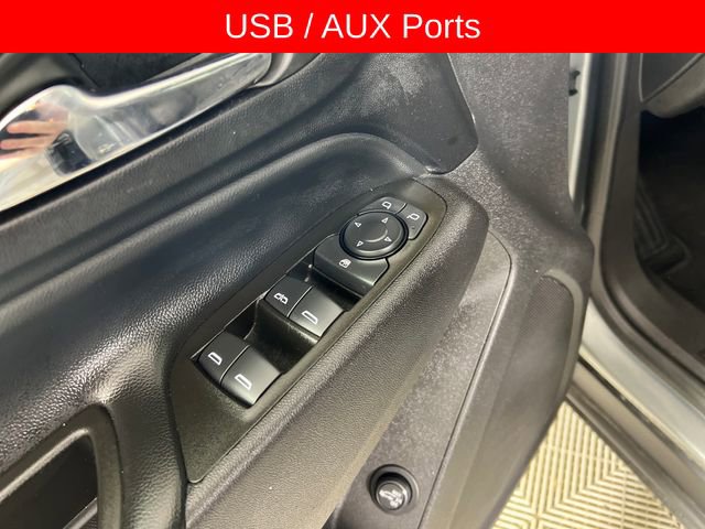 Used 2024 Chevrolet Equinox LT image 12