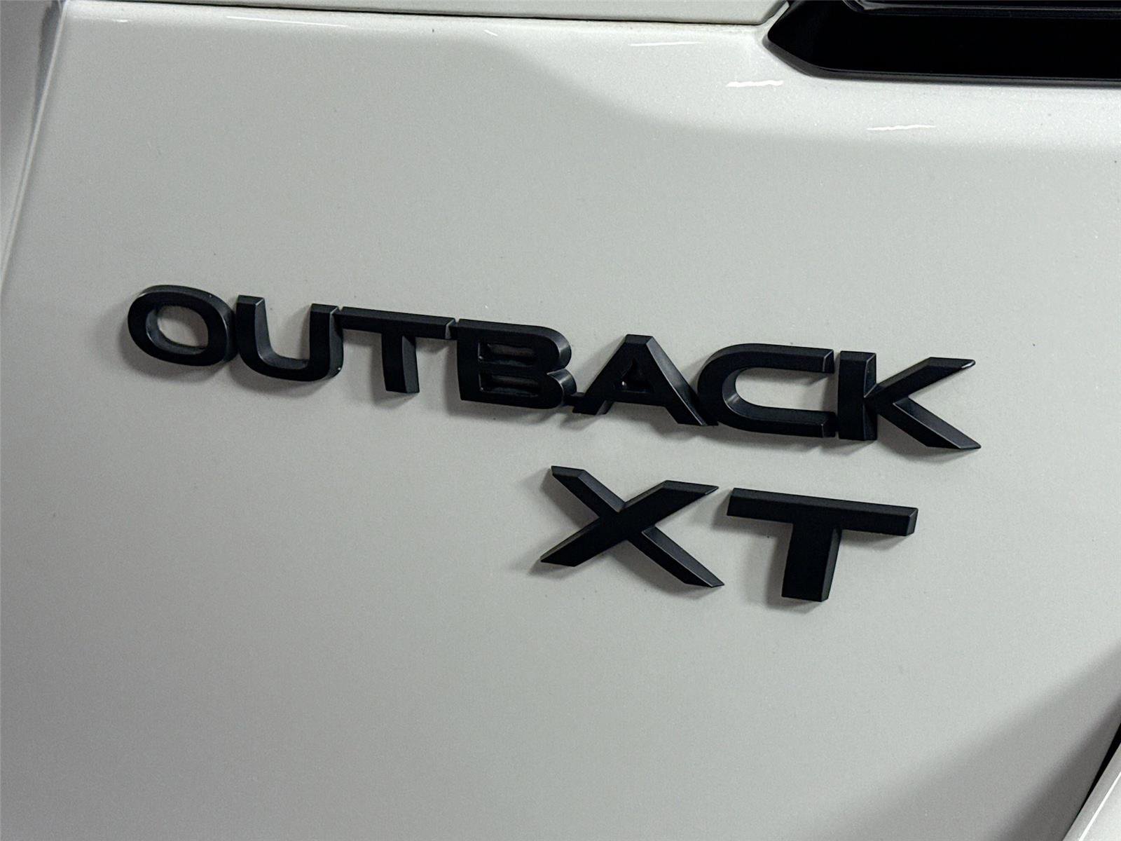 Used 2021 Subaru Outback Onyx Edition XT w/ Popular Package #2 image 11