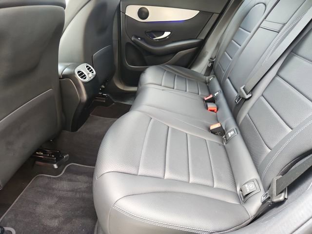 Used 2022 Mercedes-Benz GLC 300 image 23