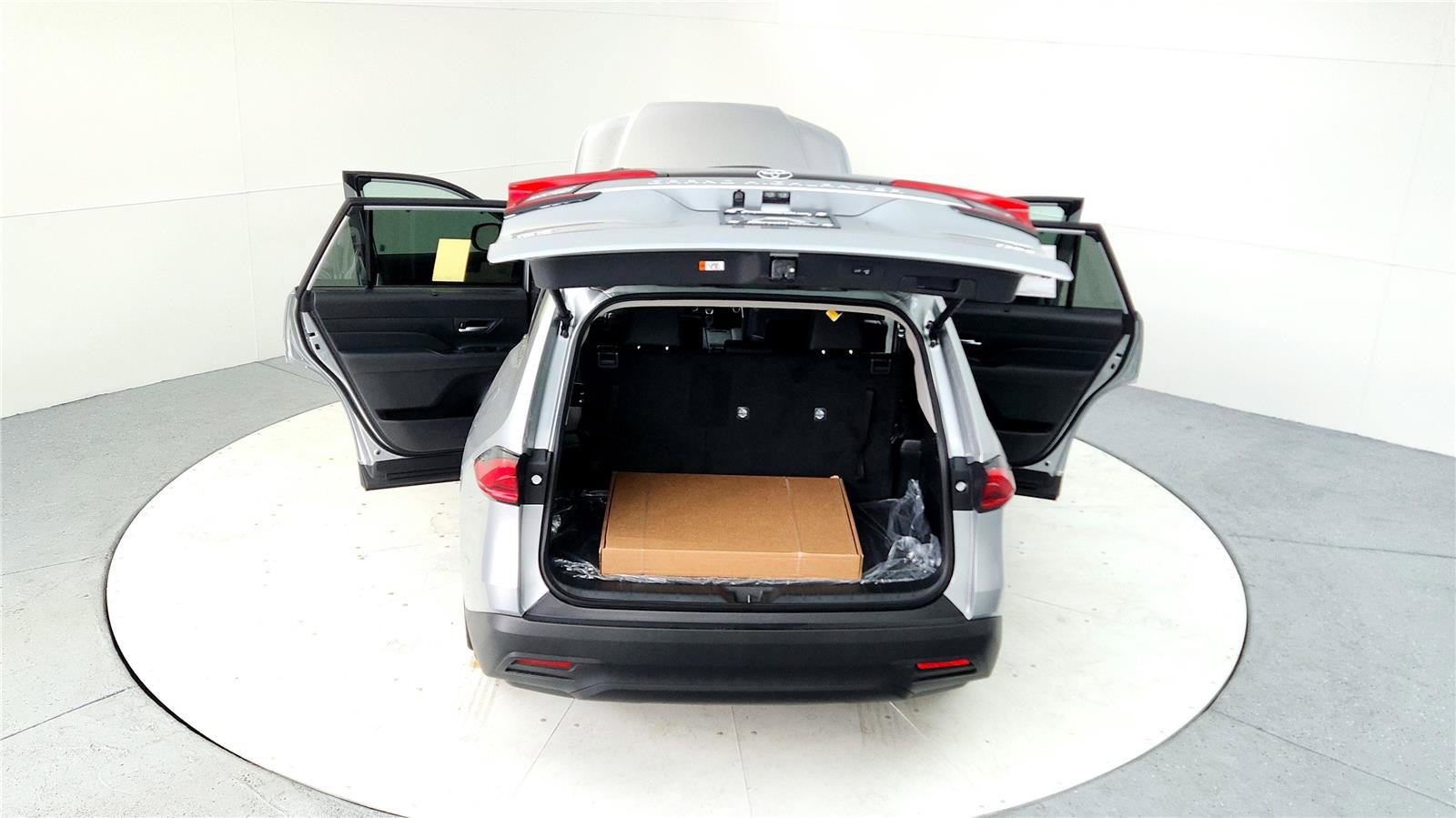 Certified 2024 Toyota Grand Highlander XLE image 19