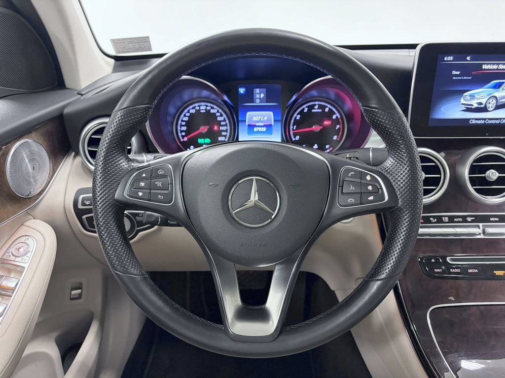Used 2019 Mercedes-Benz GLC 300 image 18