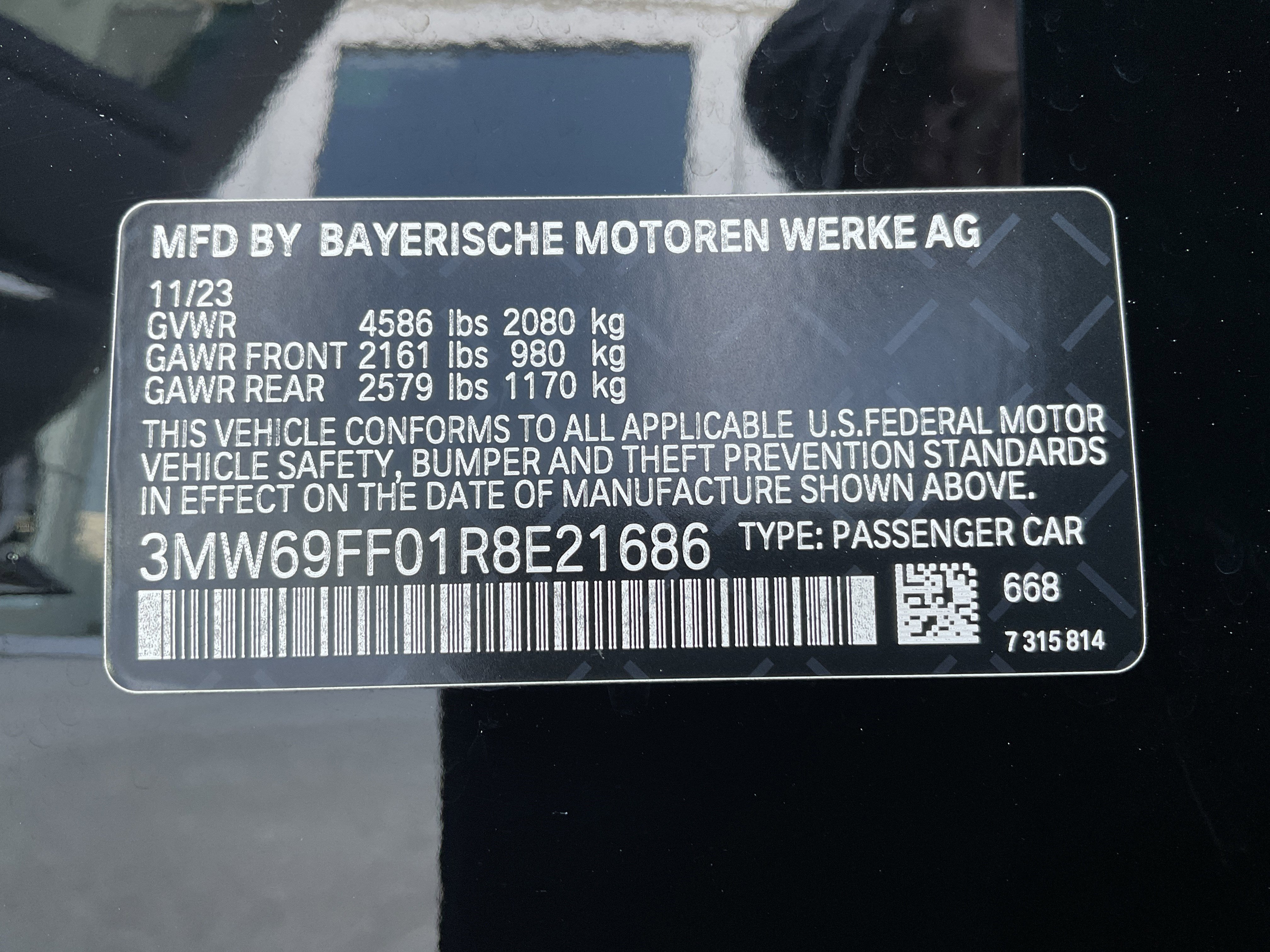 Certified 2024 BMW 330i Sedan w/ Premium Package image 36