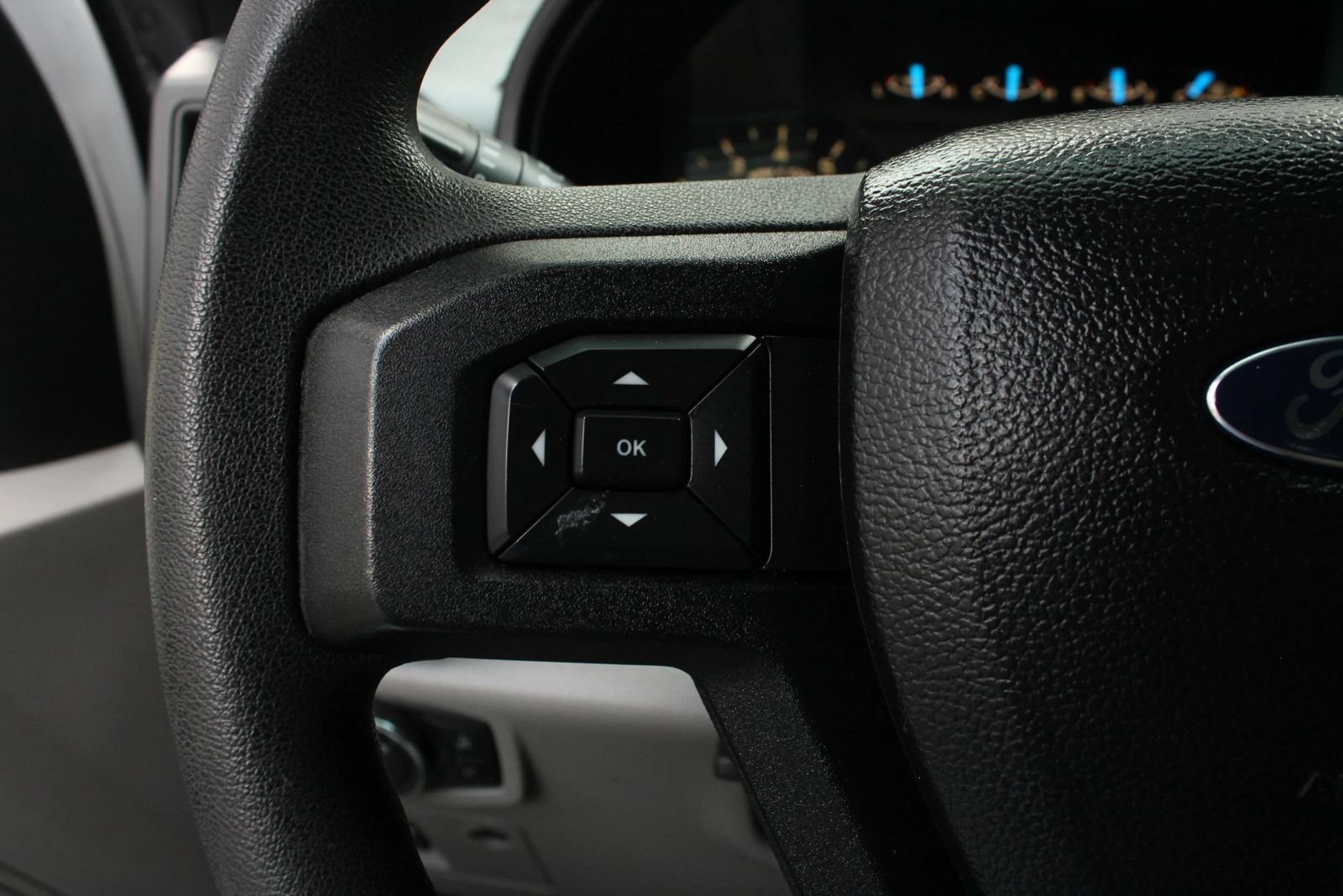 Used 2015 Ford F150 XL w/ XL Power Equipment Group AWD/4WD image 22