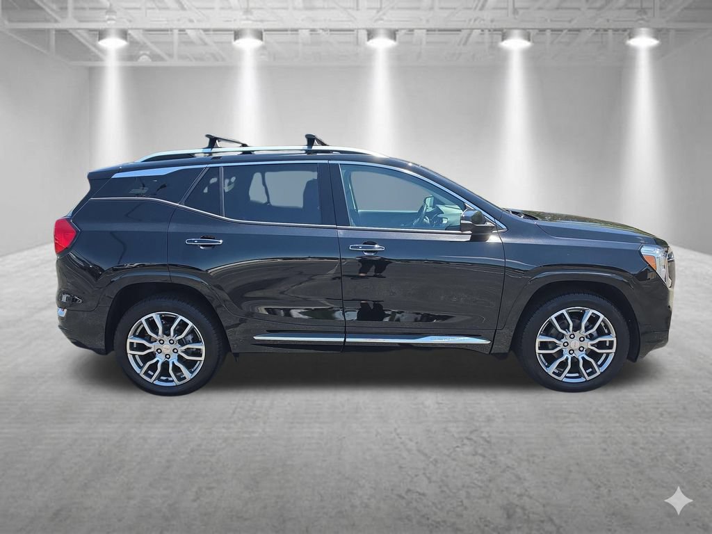 Certified 2022 GMC Terrain Denali AWD/4WD image 2