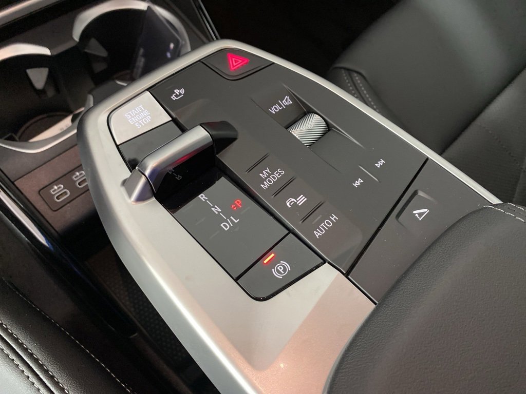 New 2026 BMW X1 xDrive28i w/ Convenience Package image 17