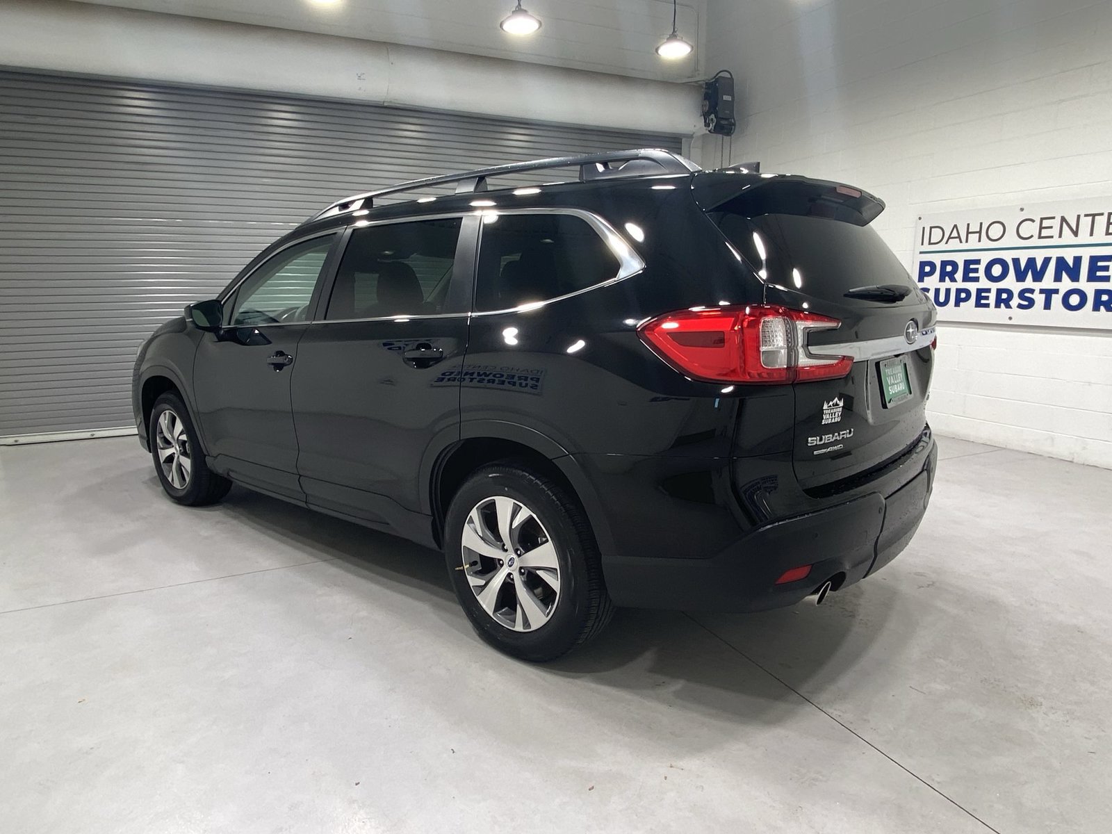 Used 2025 Subaru Ascent Premium AWD/4WD image 6
