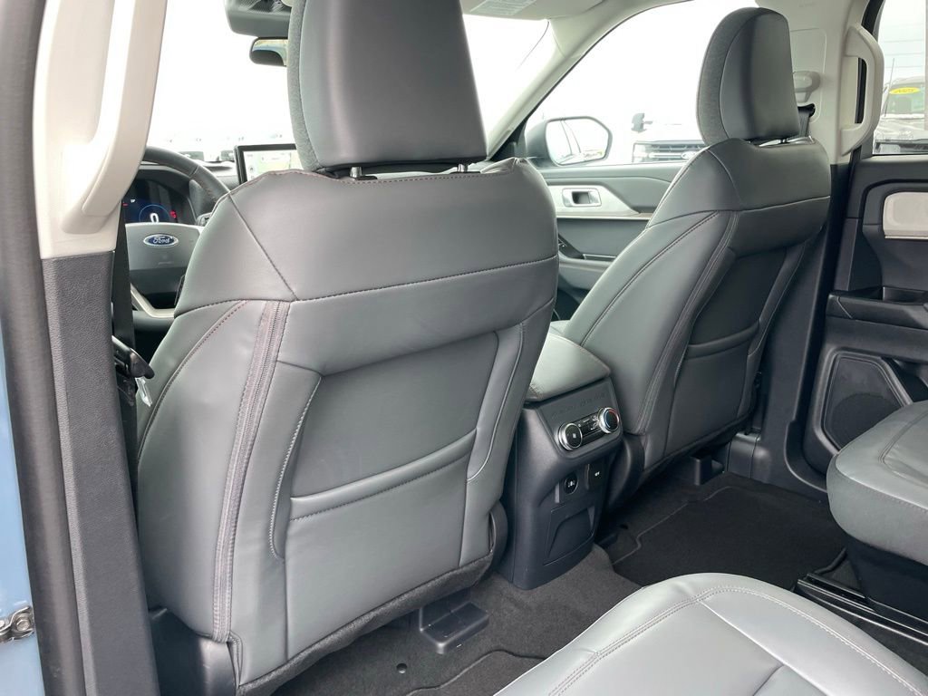 New 2026 Ford Explorer Active w/ Active Comfort Package image 55