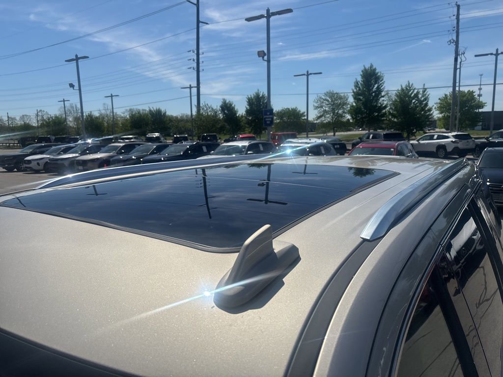 Used 2022 GMC Yukon Denali image 9