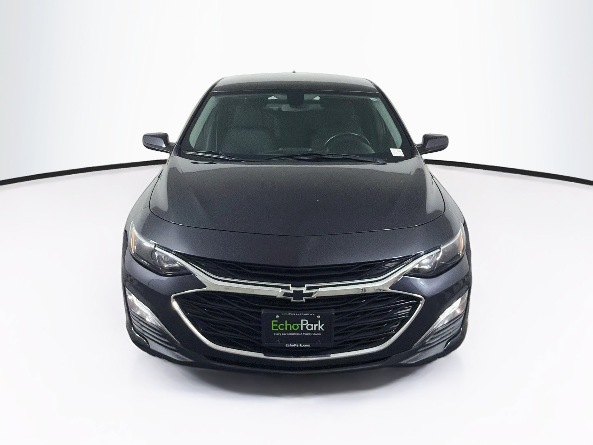 Used 2022 Chevrolet Malibu RS FWD image 2