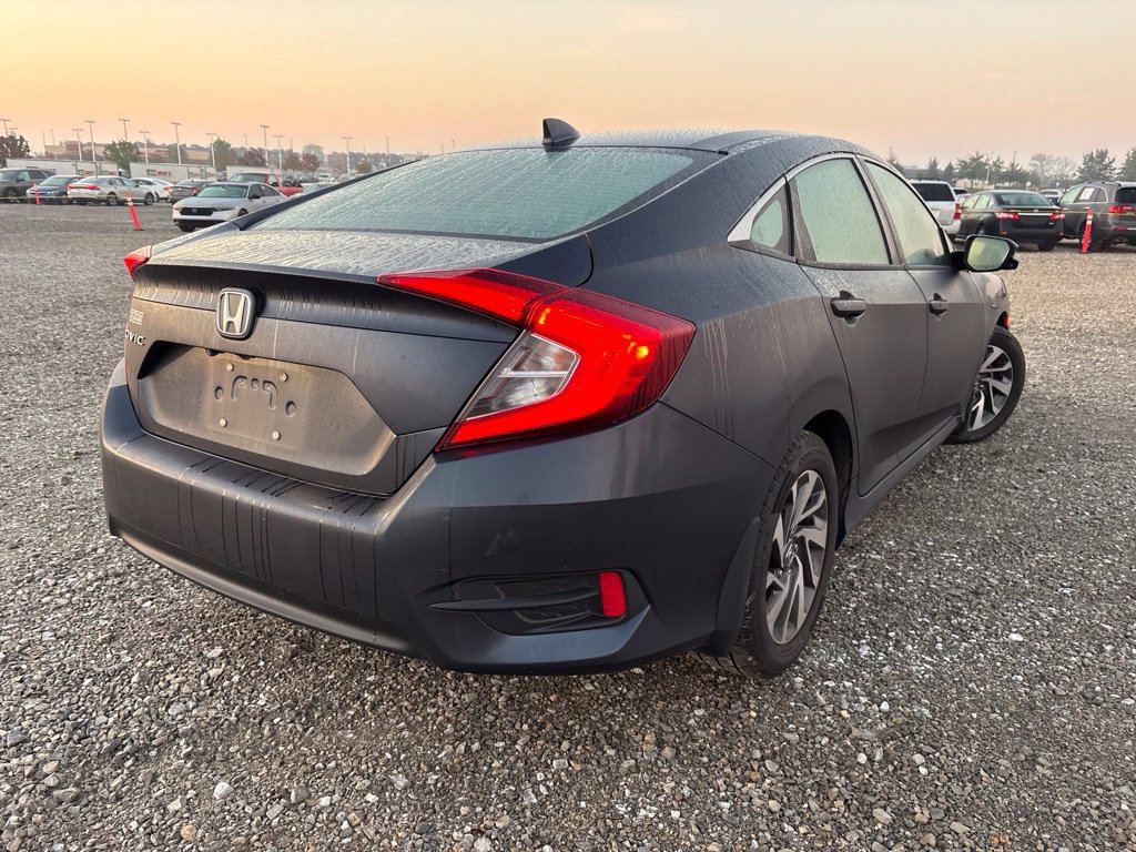 Used 2018 Honda Civic EX image 9