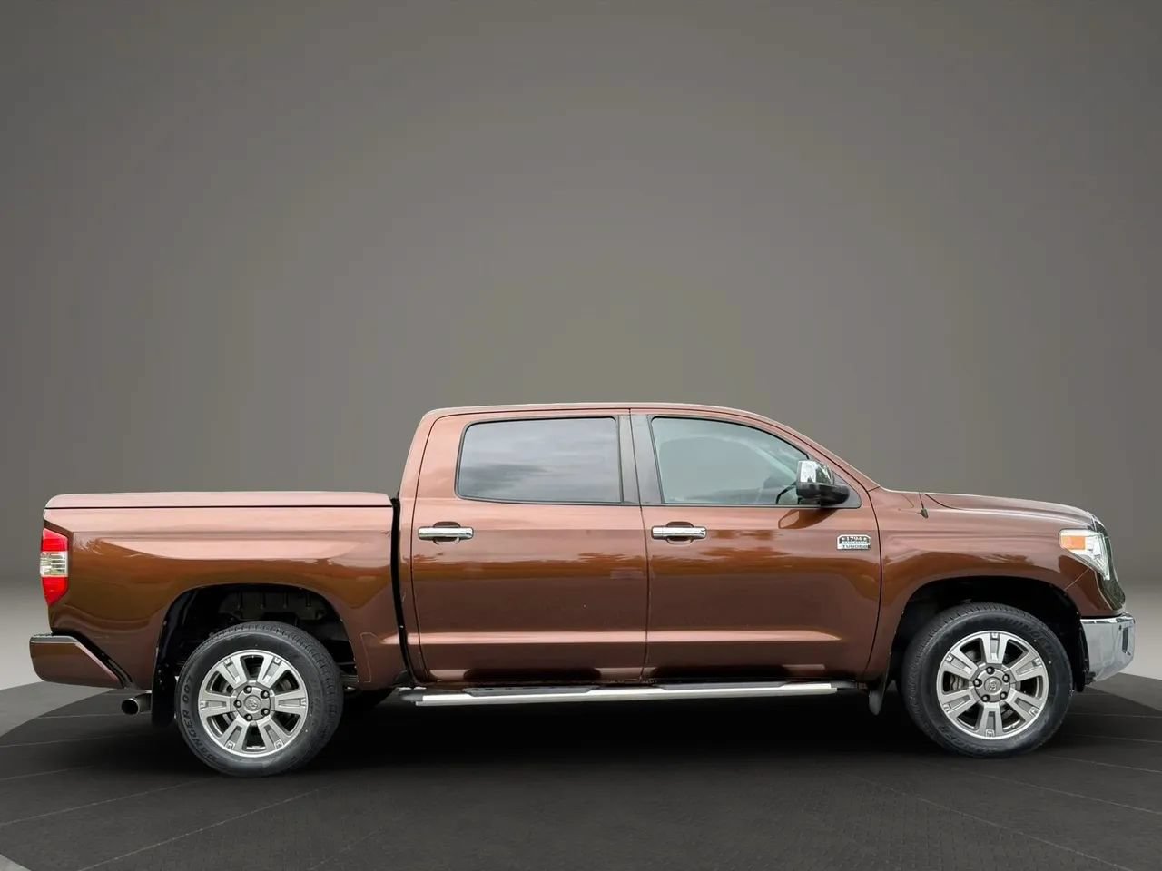 Used 2015 Toyota Tundra 1794 Edition AWD/4WD image 9