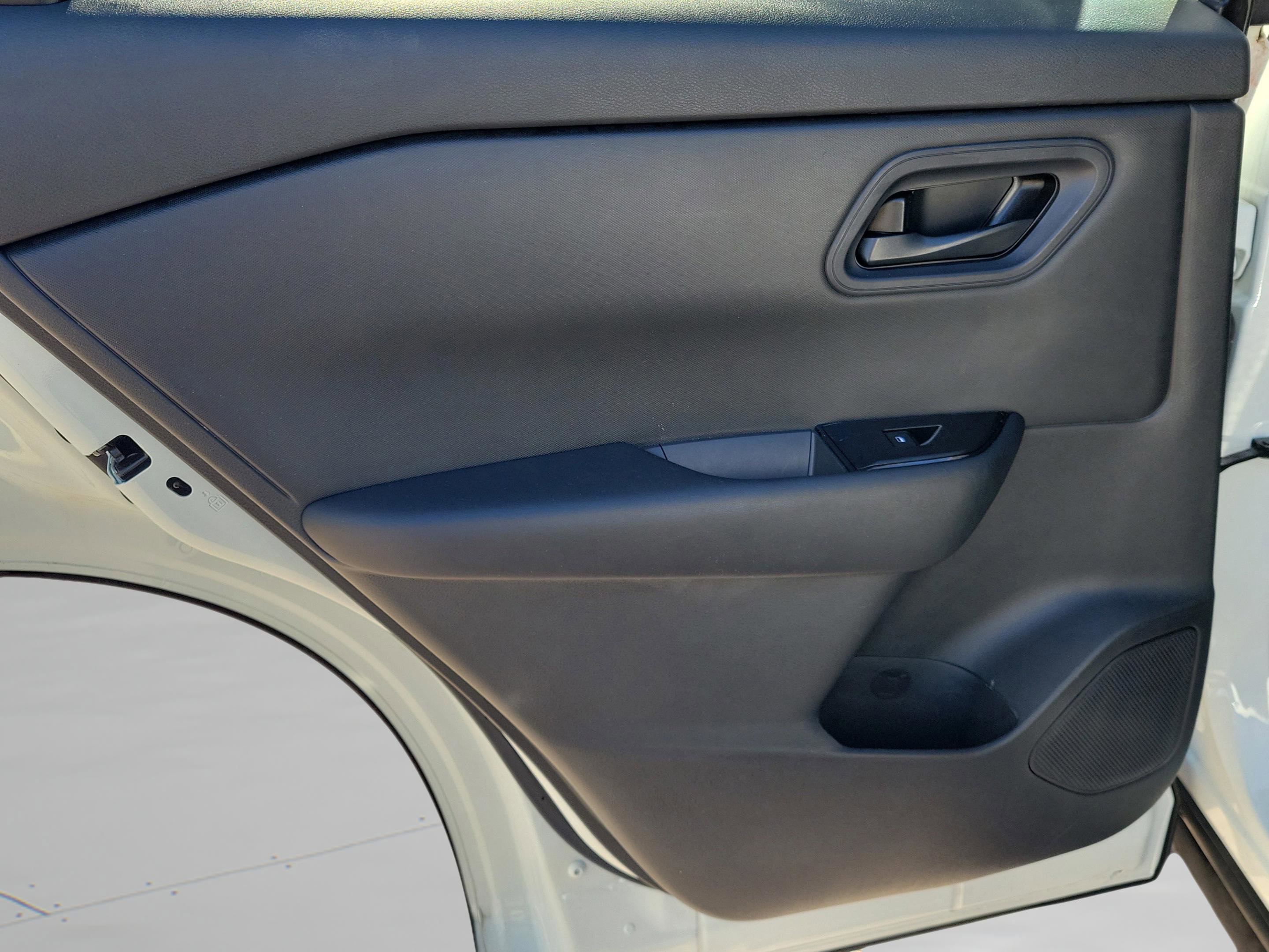 Certified 2024 Nissan Rogue S image 11