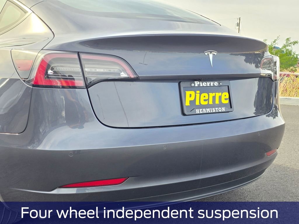 Used 2021 Tesla Model 3 Standard Range Plus RWD image 8