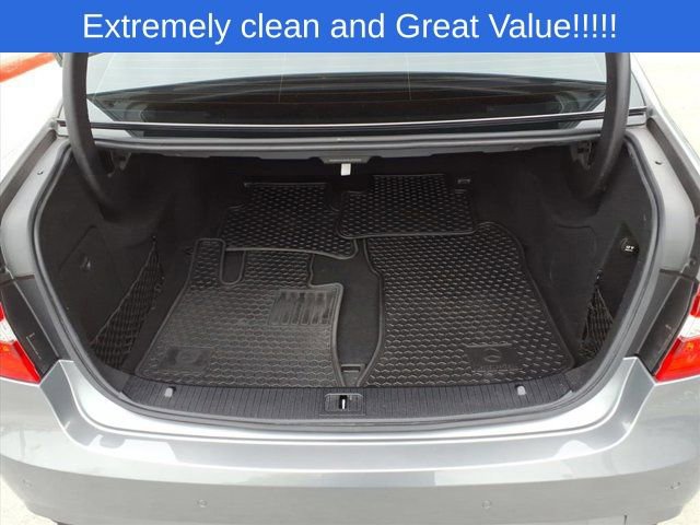 Used 2010 Mercedes-Benz E 350 Sedan image 24