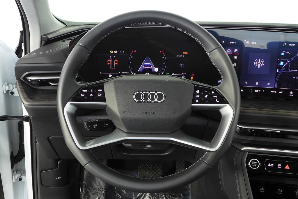 Used 2025 Audi Q5 Premium Plus w/ Premium Plus AWD/4WD image 27