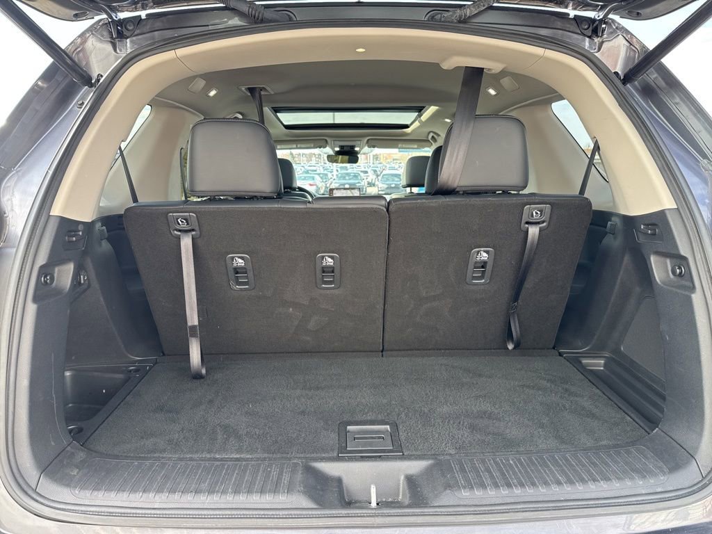 Certified 2023 Honda Pilot Touring image 39