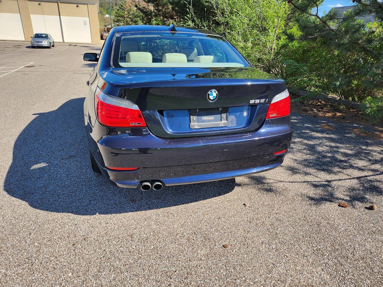 Used 2010 BMW 535i xDrive Sedan image 5