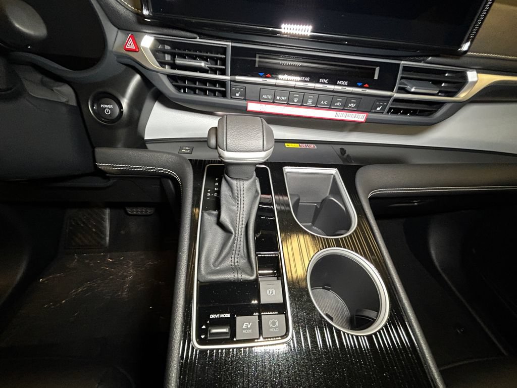 New 2026 Toyota Sienna XSE AWD/4WD image 11