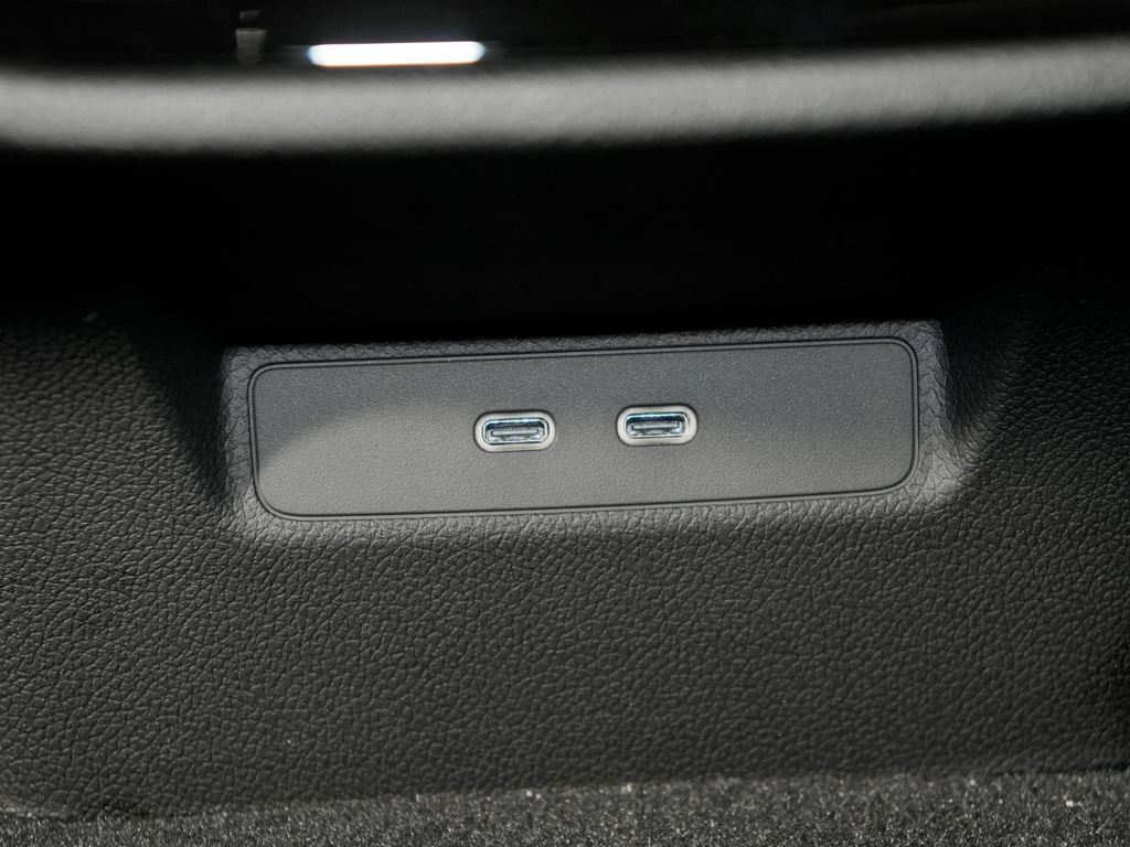 New 2027 Mercedes-Benz E 53 AMG e 4MATIC Wagon image 32