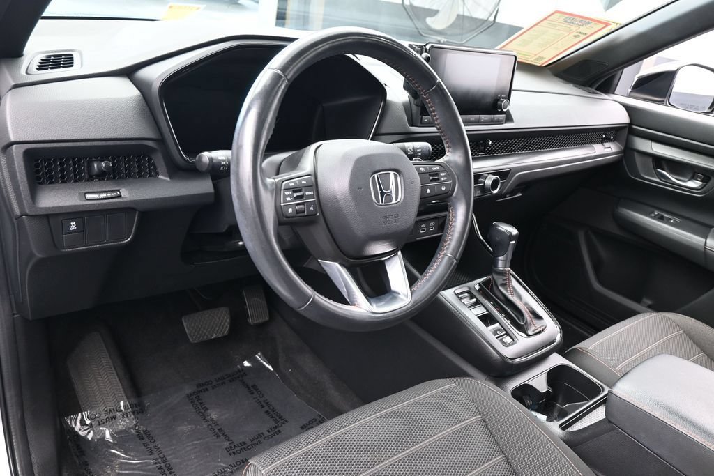 Used 2024 Honda CR-V Sport image 14
