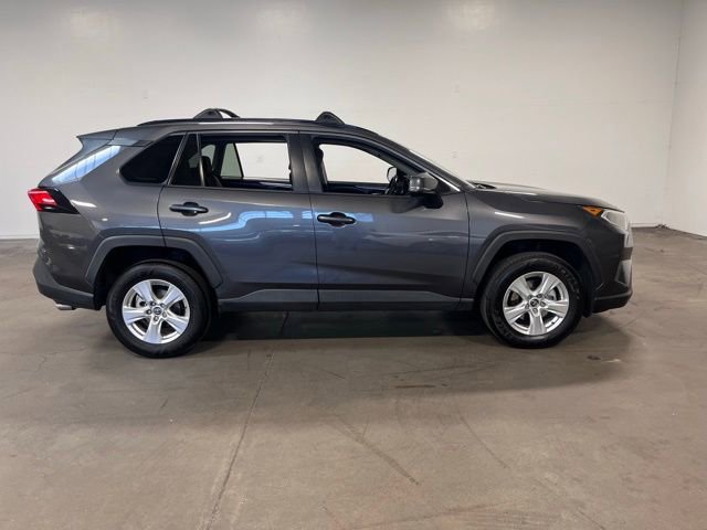 Used 2020 Toyota RAV4 XLE w/ Convenience Package image 2