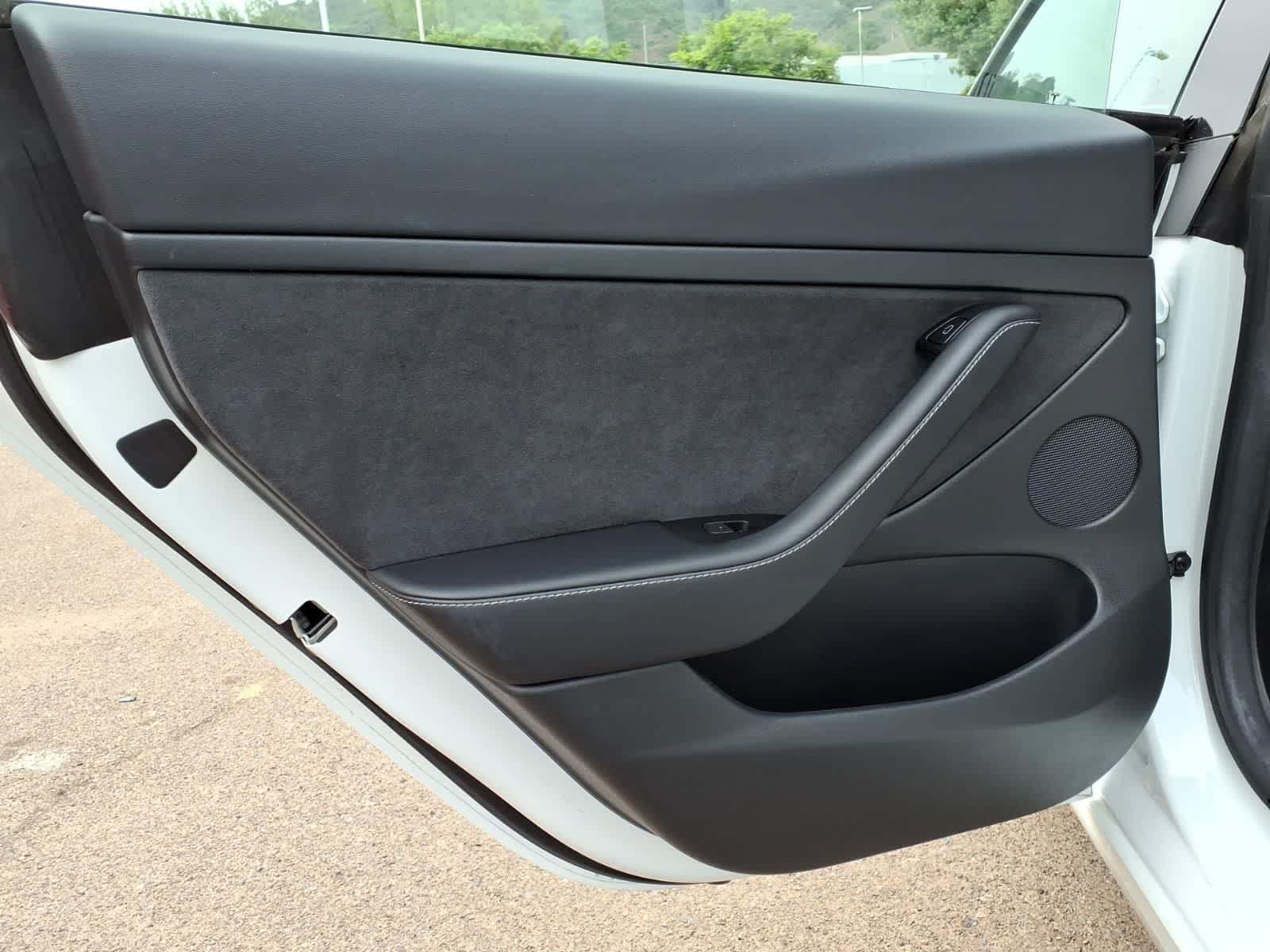 Used 2021 Tesla Model 3 Standard Range Plus RWD image 10