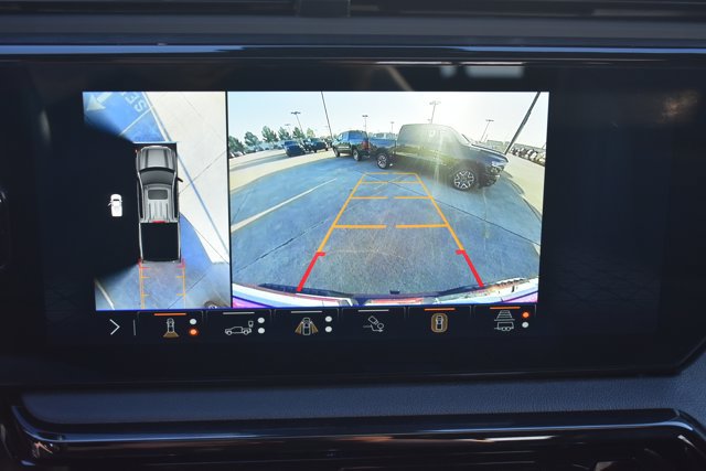 Used 2025 GMC Sierra 1500 AT4 w/ AT4 Premium Package AWD/4WD image 27