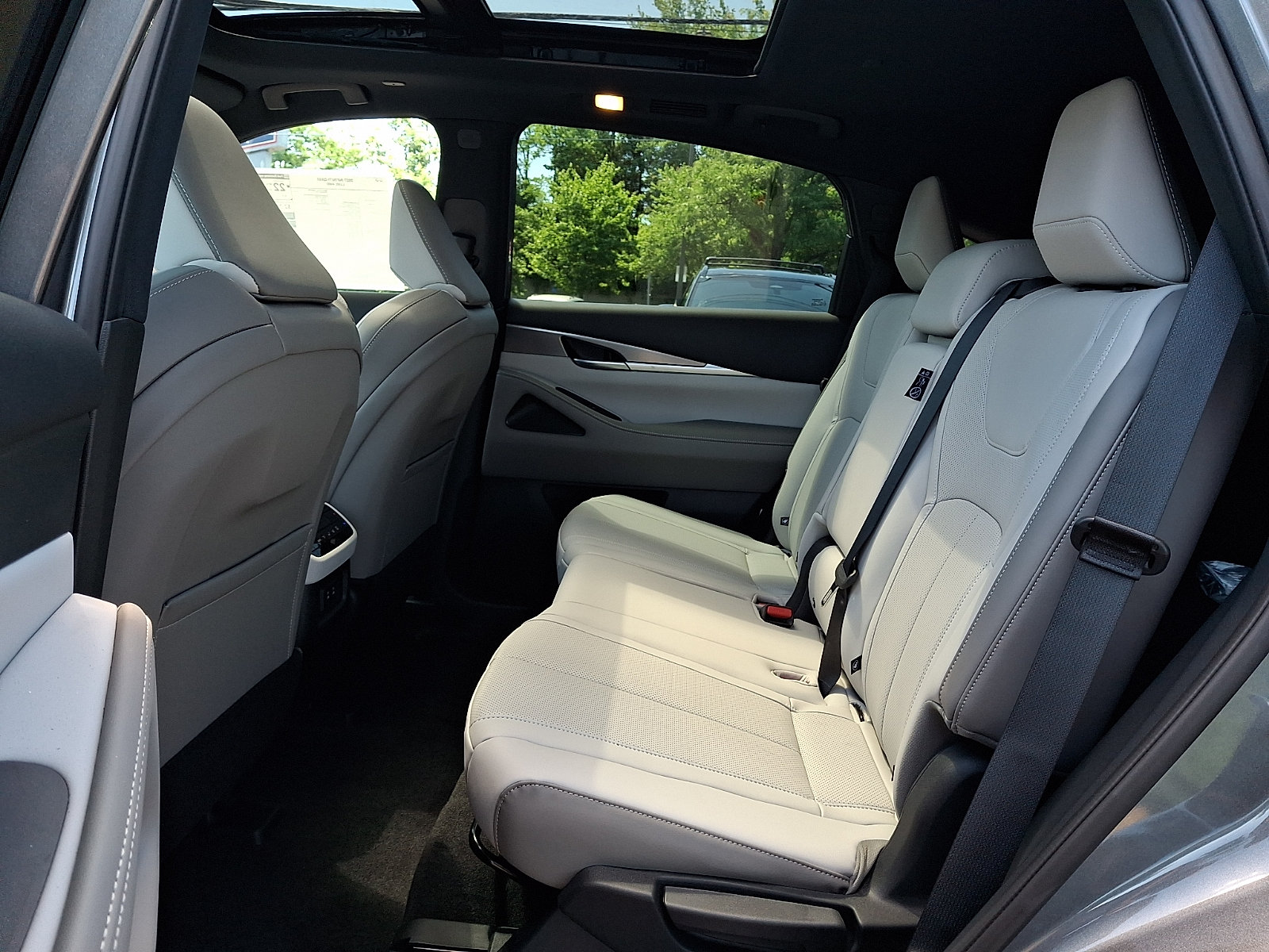 New 2027 INFINITI QX65 Luxe AWD/4WD image 6