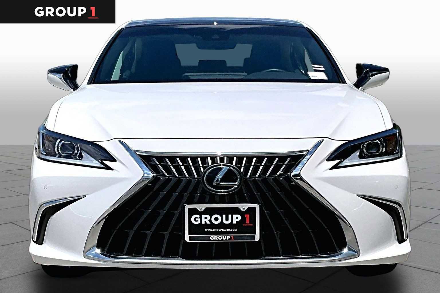 Used 2025 Lexus ES 350 w/ Premium Package FWD image 4