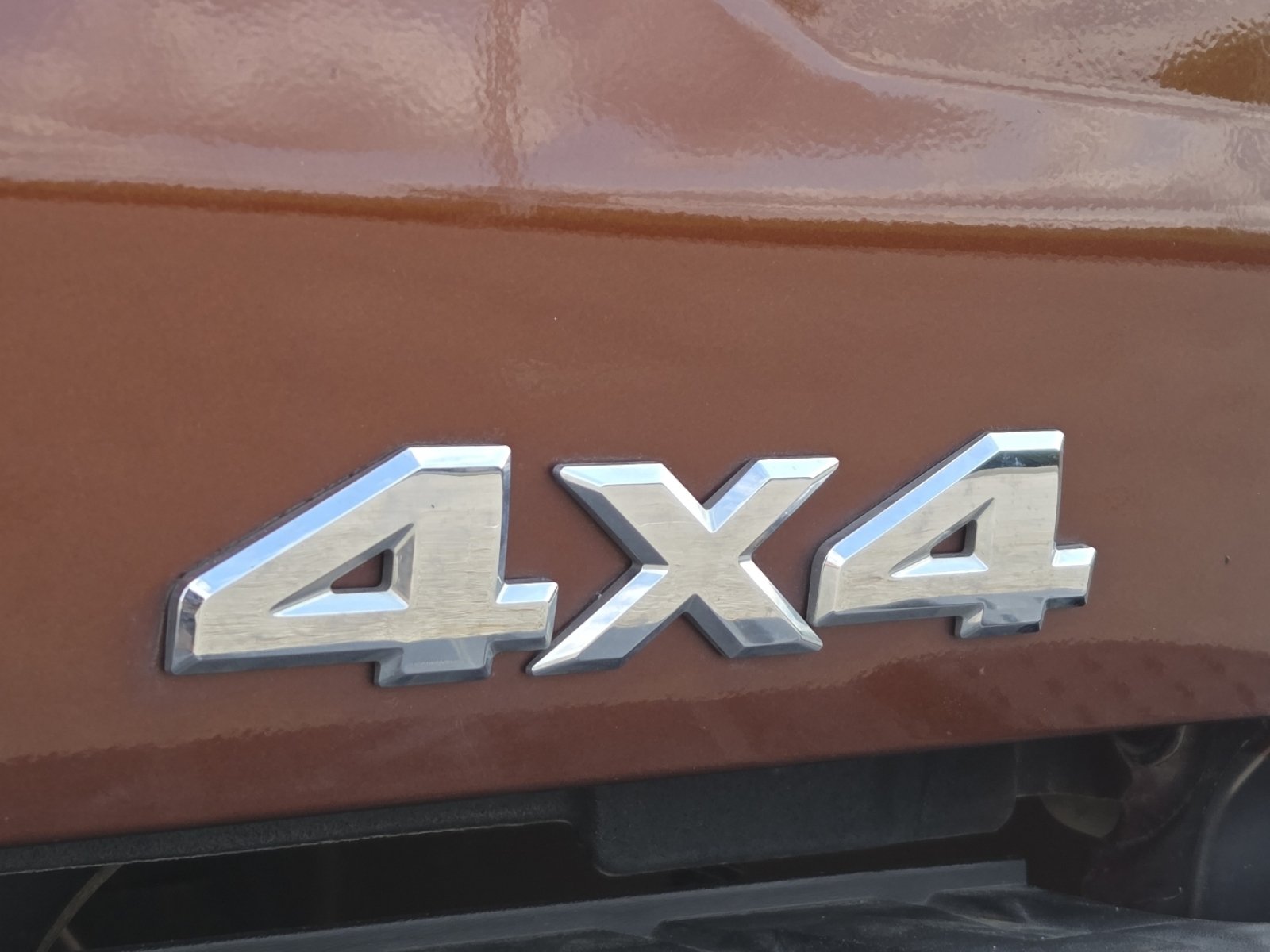 Used 2017 Nissan Titan Platinum Reserve AWD/4WD image 11