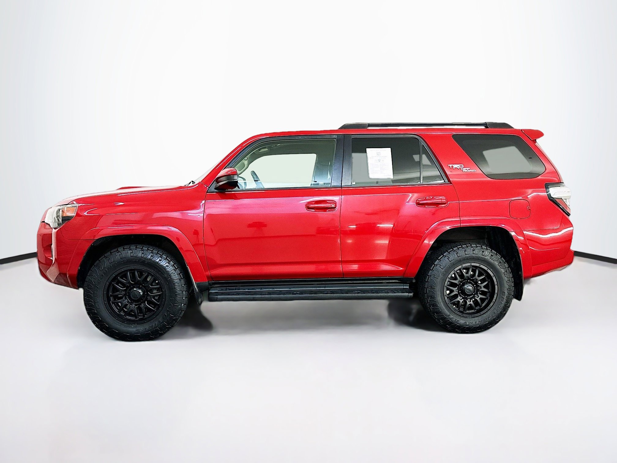 Used 2020 Toyota 4Runner TRD Off-Road image 4