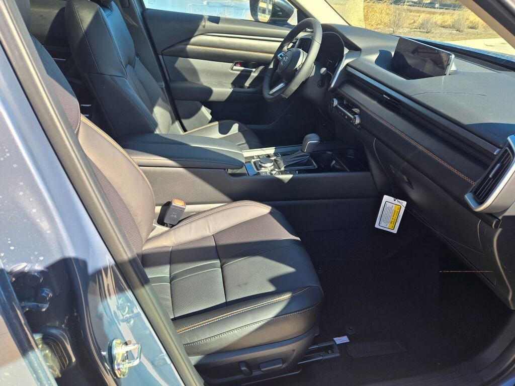 New 2026 MAZDA CX-50 AWD 2.5 Hybrid w/ Weather Package image 3