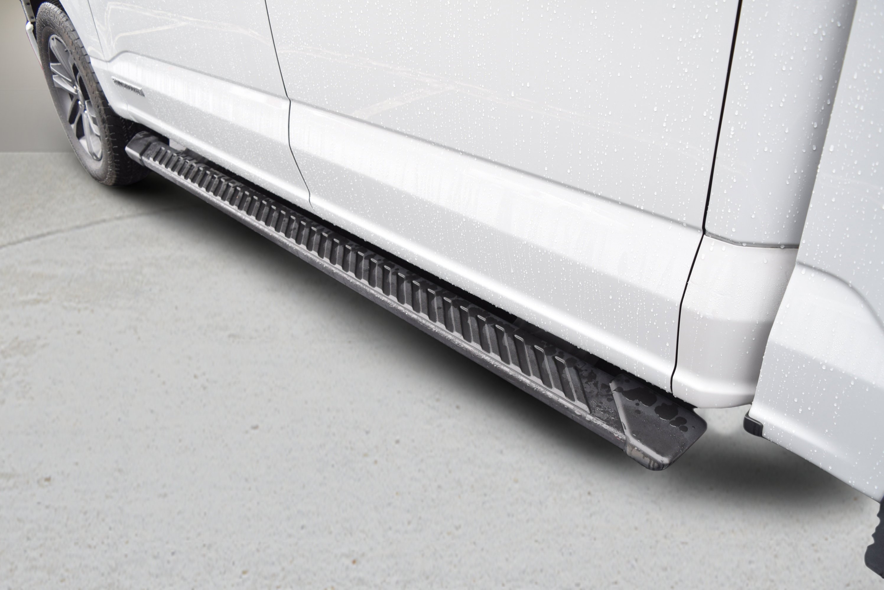 Used 2023 Ford F150 XLT w/ Equipment Group 302A High image 8