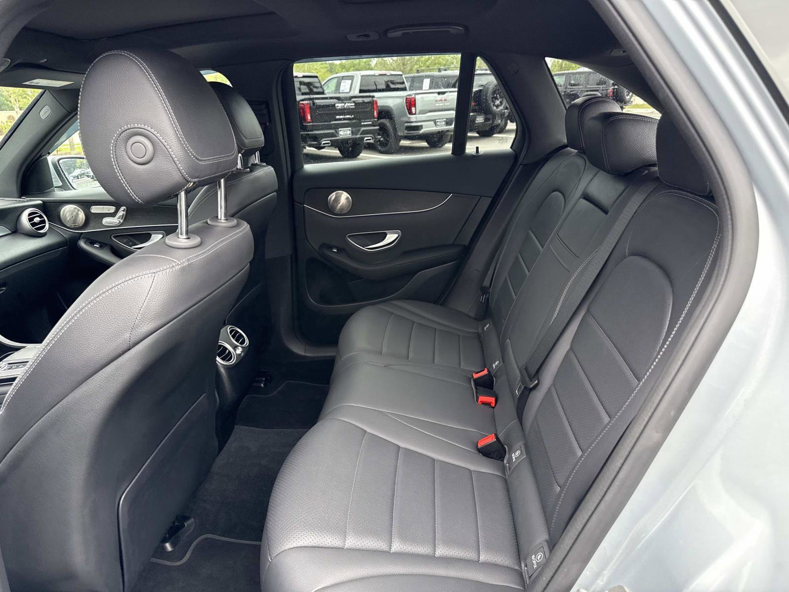 Used 2022 Mercedes-Benz GLC 300 4MATIC image 15