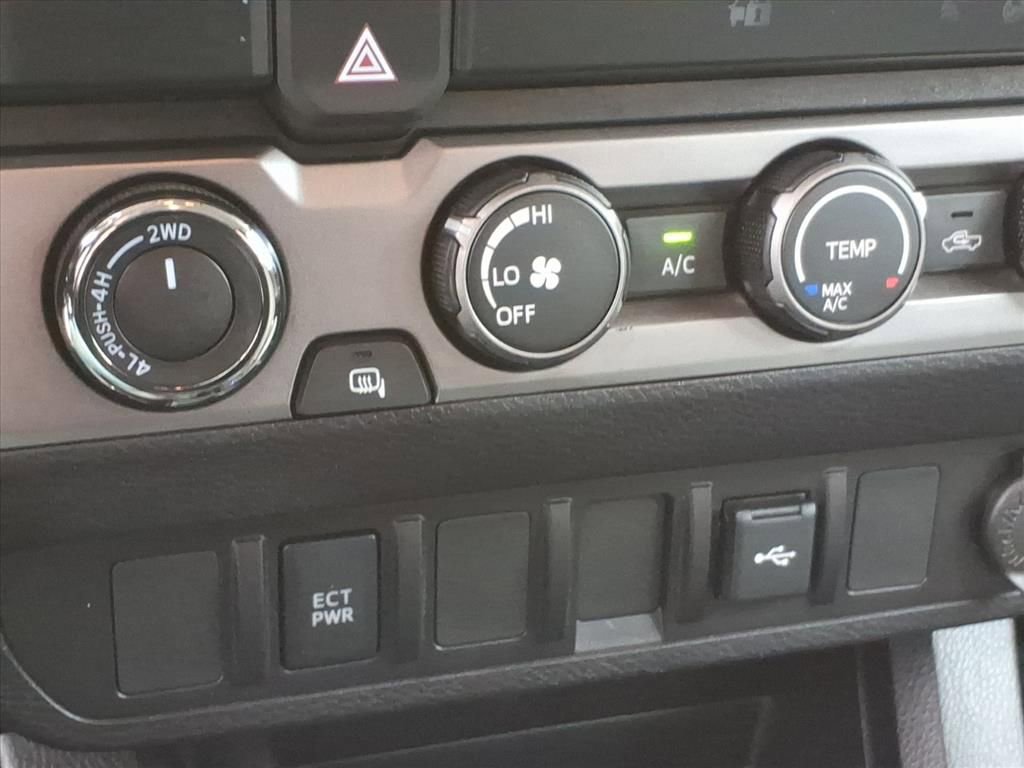 Used 2020 Toyota Tacoma SR image 26