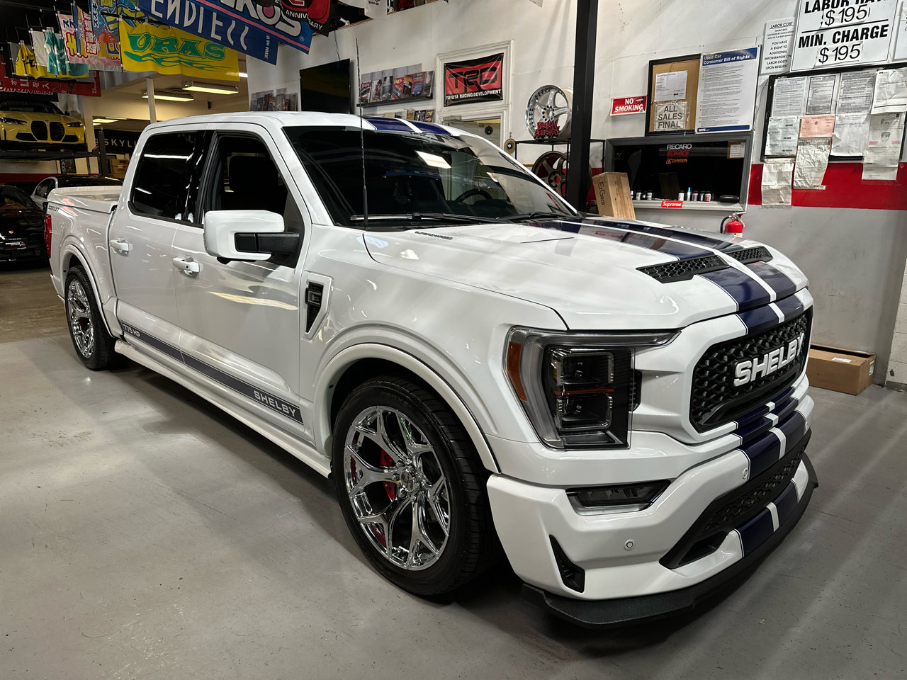 Used 2023 Ford F150 Lariat w/ Equipment Group 502A High image 3
