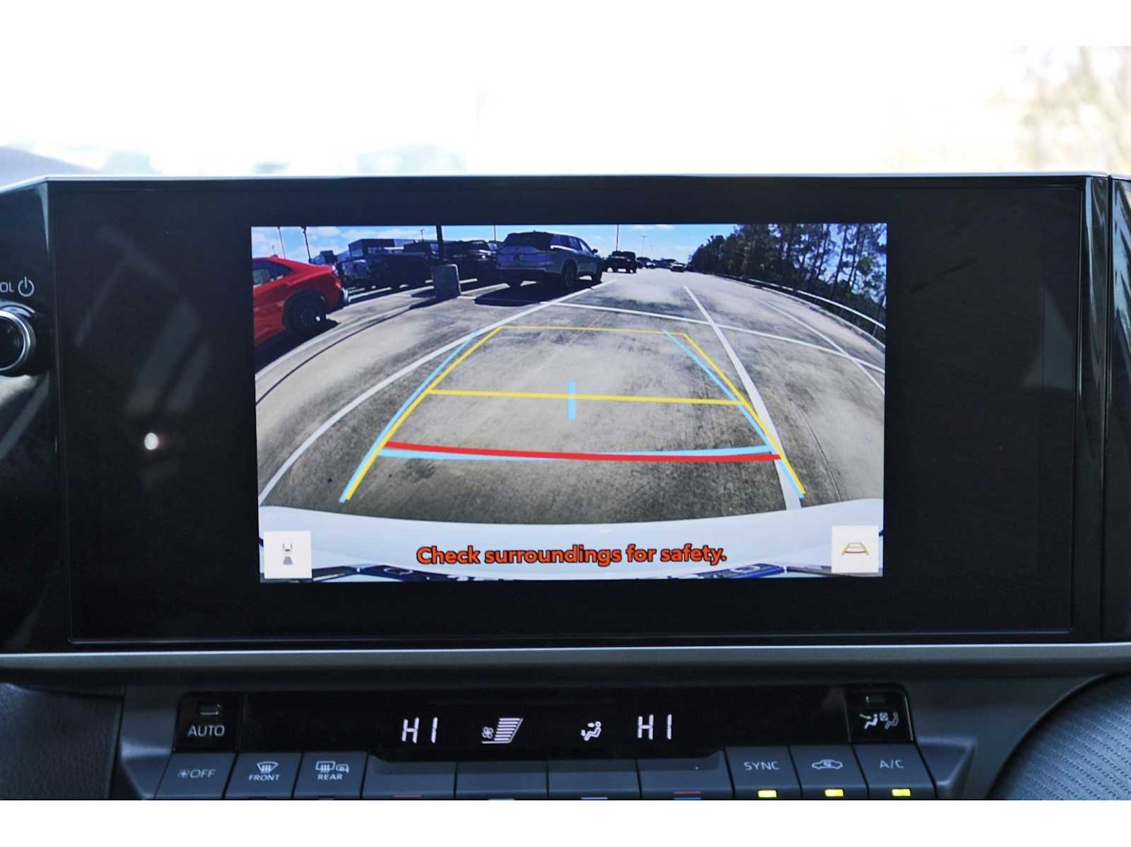 Used 2025 Toyota Camry SE image 23