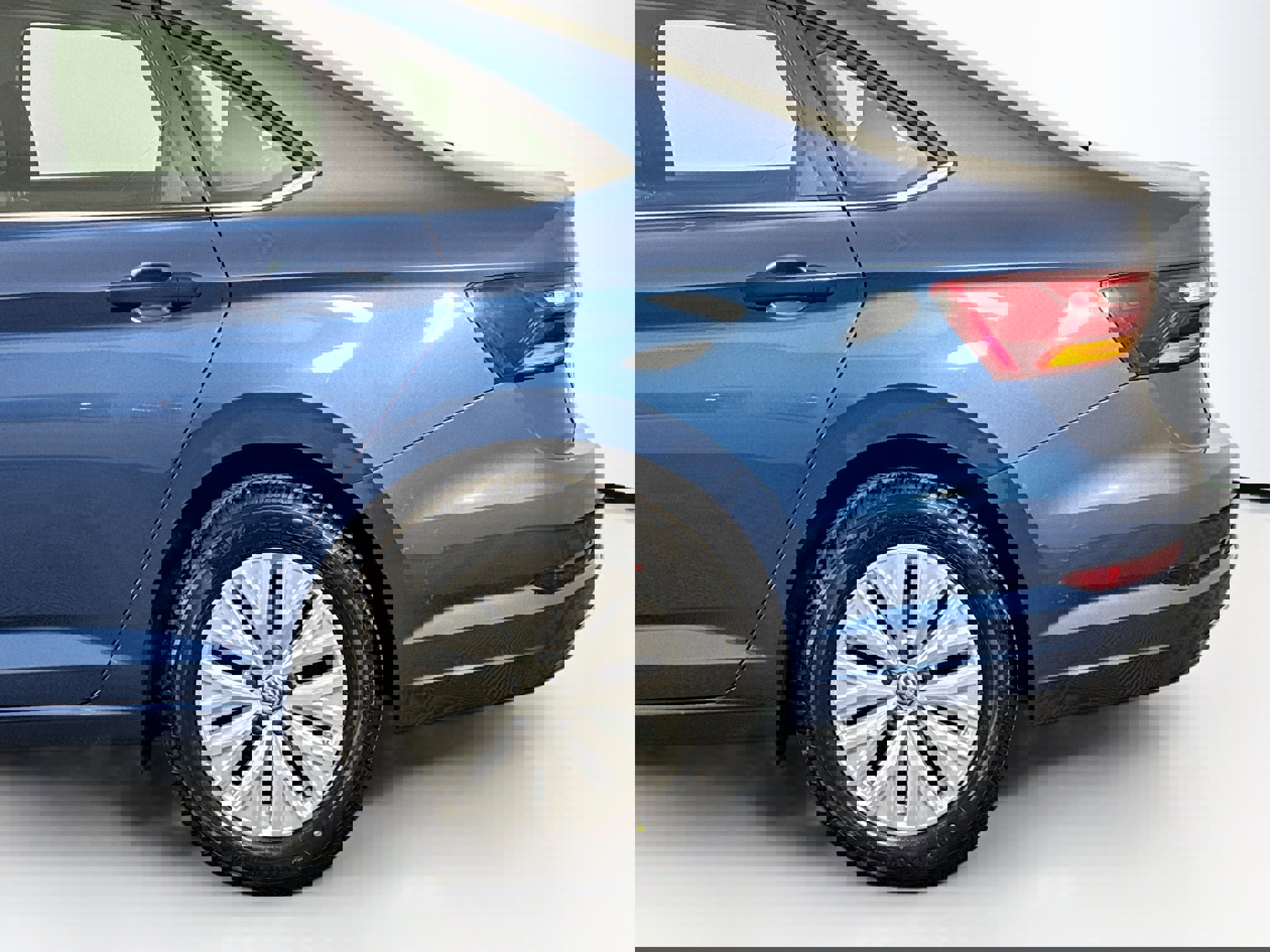 Used 2019 Volkswagen Jetta S w/ Driver Assistance Package image 43