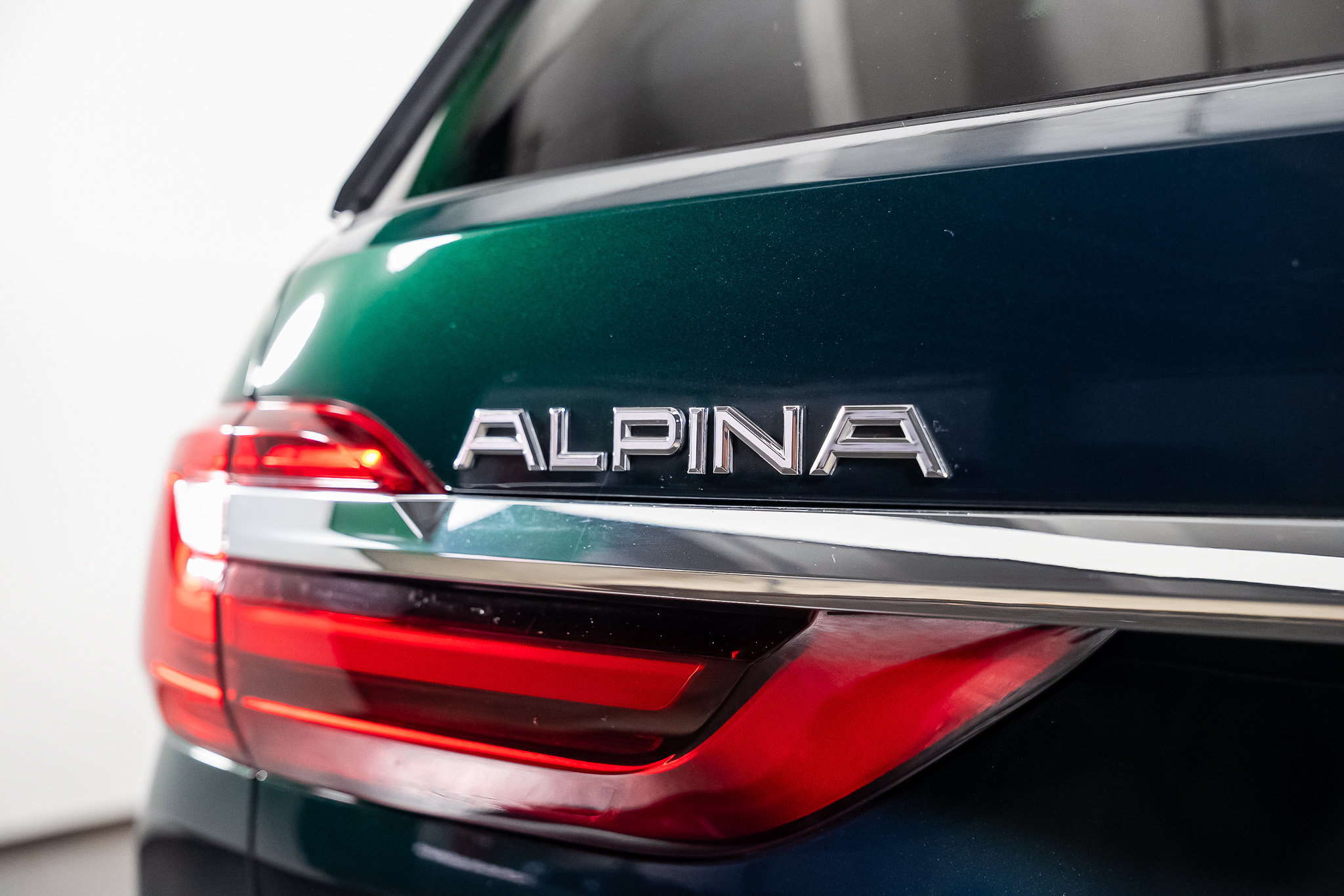 Used 2022 BMW ALPINA XB7 AWD/4WD image 27