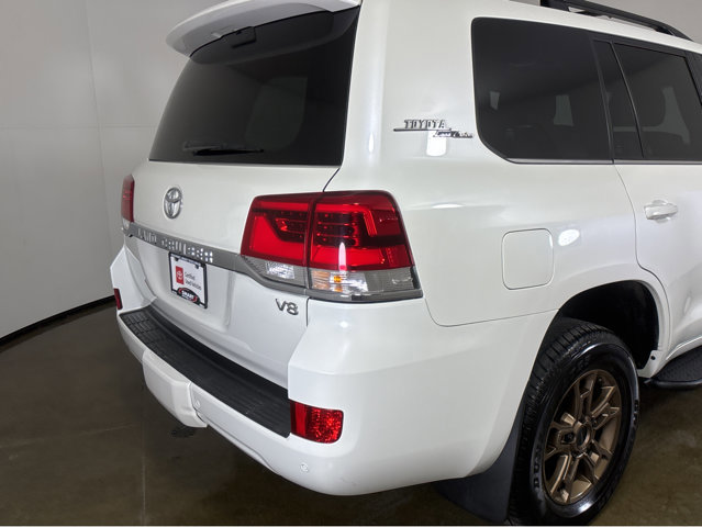 Used 2020 Toyota Land Cruiser Heritage Edition image 22