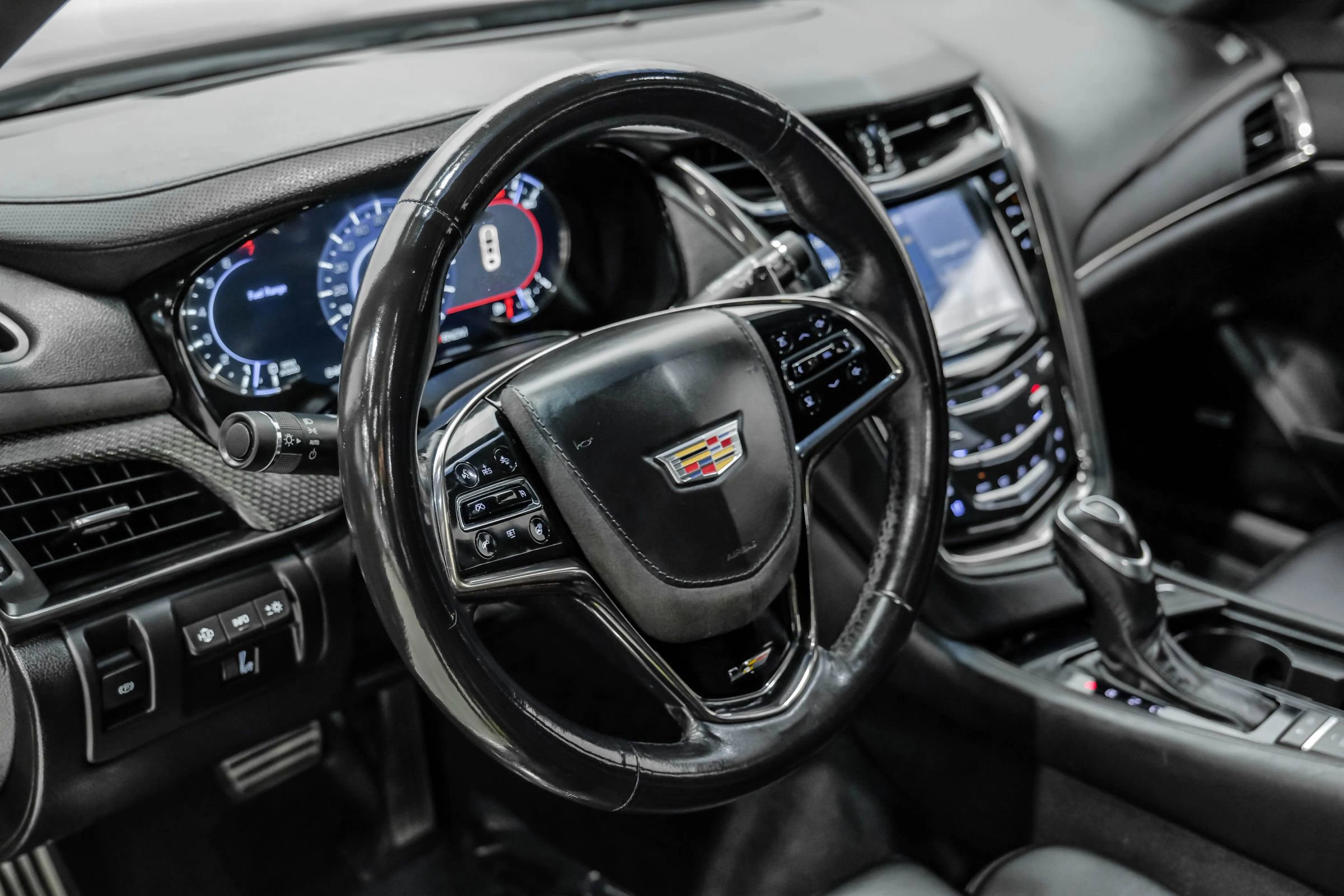 Used 2018 Cadillac CTS V w/ Luxury Package image 25