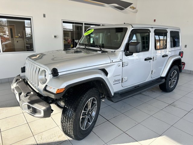 Used 2023 Jeep Wrangler Sahara w/ Cold Weather Group image 3