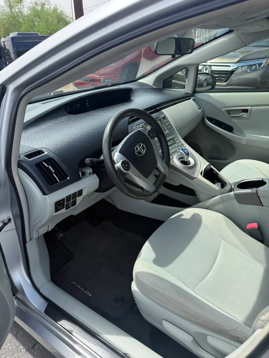 Used 2013 Toyota Prius Three FWD image 7